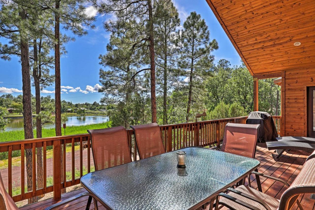 Serene Lakeside Cabin With Decks And Edler Lake Views! パイントップ・レイクサイド エクステリア 写真