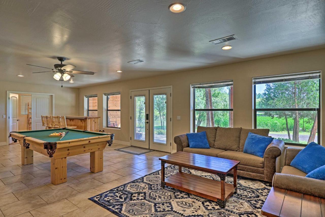Serene Lakeside Cabin With Decks And Edler Lake Views! パイントップ・レイクサイド エクステリア 写真
